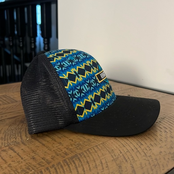 Roughy - Since 1872 - Mesh Back / Snap Back Hat - Picture 4 of 8